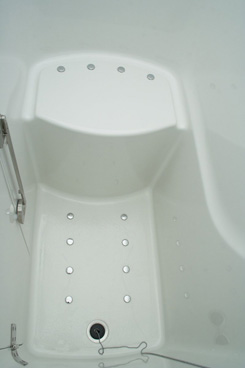 Whirlpool Sitzbadewanne